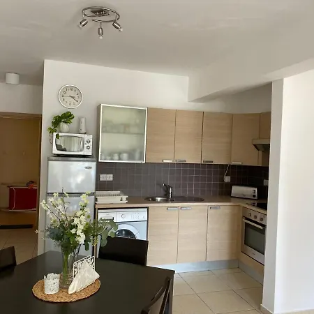 Pyla Village Resort E108 Apartmán